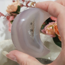 Load image into Gallery viewer, Druzy Agate crystal crescent moon carving stone 65mm 1