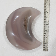 Load image into Gallery viewer, Druzy Agate crystal crescent moon carving stone 65mm 1