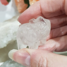 Load image into Gallery viewer, Elephant Quartz Crystal Carving Gemstone 35mm 1

