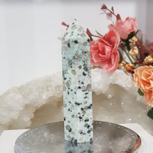 Load image into Gallery viewer, Kiwi Jasper crystal point tower gemstone 90mm 5
