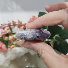 Load image into Gallery viewer, Amethyst Chevron Crystal Carving Palm Stone 45mm 3
