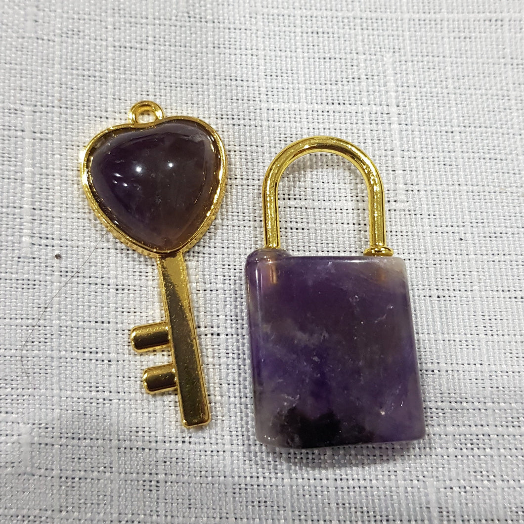 Key & Lock Amethyst crystal carving gemstone 35mm