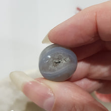 Load image into Gallery viewer, Agate druzy crystal carving sphere stone 20mm 13
