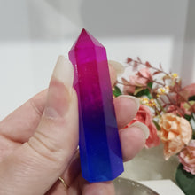 Load image into Gallery viewer, Titanium Aura Quartz Crystal Point Tower Stone 65mm 3
