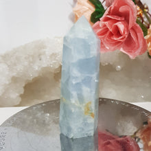 Load image into Gallery viewer, Celestite Crystal Point Gemstone 55mm 1
