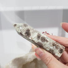 Load image into Gallery viewer, Green Flower Agate Crystal Point Tower Stone 100mm 2  SO PRETTY
