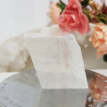 Load image into Gallery viewer, Optical Calcite Crystal Rough Gemstone Stone 50mm 1 CLOUDY &amp; CHIP
