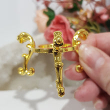 Load image into Gallery viewer, Sphere Stand GOLD alloy ornate 50mm
