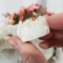 Load image into Gallery viewer, Quartz Crystal Cluster Specimen Stone Gemstone 30mm 15
