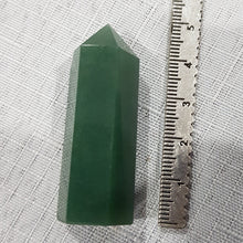 Load image into Gallery viewer, Aventurine Crystal Point Stone 45mm 5
