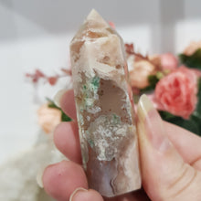 Load image into Gallery viewer, Flower Agate Crystal Point Stone 64mm 15  AMAZING FLOWERS AND GREEN
