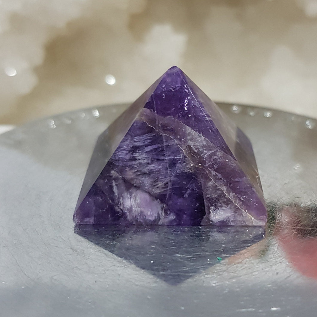 Pyramid Amethyst Crystal Carving Stone 30mm 1