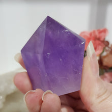 Load image into Gallery viewer, Amethyst Freeform Gemmy Crystal Carving Stone 50mm 1
