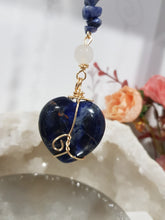 Load image into Gallery viewer, CLARITY / SELF ESTEEM / SPIRITUALITY - Sodalite Crystal Heart Gold Energy Enhancer / Hanger / Sun Catcher 180mm EE36
