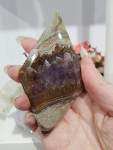 Load image into Gallery viewer, Amethyst Agate Diamond Crystal Carving on Gold Stand stone 165mm 2
