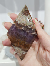 Load image into Gallery viewer, Amethyst Agate Diamond Crystal Carving on Gold Stand stone 165mm 2
