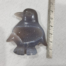 Load image into Gallery viewer, PENGUIN Druzy Agate Crystal Carving Stone 55mm 3
