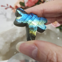 Load image into Gallery viewer, Dragonfly Labradorite Crystal Carving Stone 35mm 2 GREAT FLASH!
