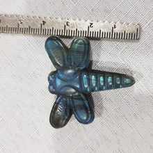 Load image into Gallery viewer, Dragonfly Labradorite Crystal Carving Stone 35mm 1 GREAT FLASH!
