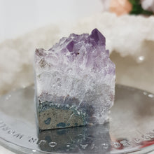 Load image into Gallery viewer, CRYSTAL CREATURE Amethyst Crystal Carving 35mm SUPER CUTE!
