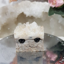 Load image into Gallery viewer, CRYSTAL CREATURE Quartz Crystal Carving 30mm 4 SUPER CUTE!
