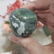 Load image into Gallery viewer, Skull Moss Agate Crystal Carving Stone 60mm 9
