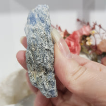 Load image into Gallery viewer, Blue Kyanite Crystal Raw Rough Stone 80mm 1
