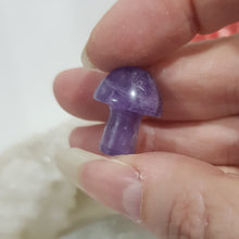 Load image into Gallery viewer, Mushroom Amethyst Crystal Carving Stone mini 20mm 2
