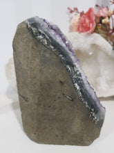 Load image into Gallery viewer, Amethyst Crystal Cluster Cave Stone 135mm 12 LARGE SPECTACULAR SPARKLY!!
