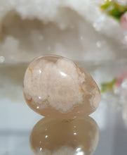 Load image into Gallery viewer, Flower Agate Crystal Tumble Stone.

Inspires Self Belief

Gorgeous Flower Agate Crystal Tumble Stone. 
