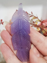 Load image into Gallery viewer, Feather Fluorite crystal carving gemstone stone 80mm 1
