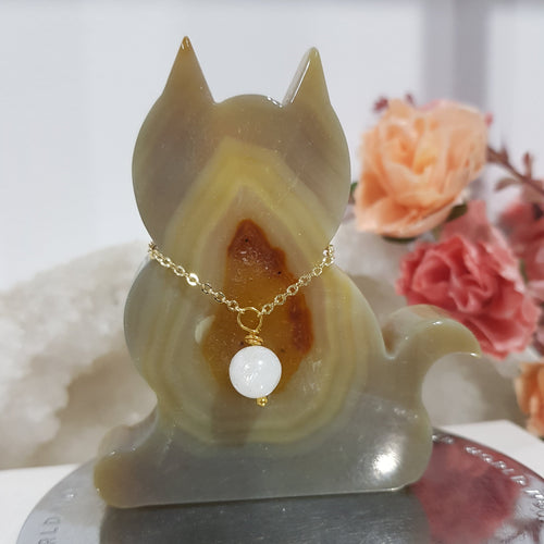 Cat-Agate-Crystal-Carving-Stone-with-Moonstone-collar-Necklace-Moonlight-Crystals-Australia