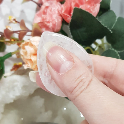 quartz-crystal-worry-stone-carving