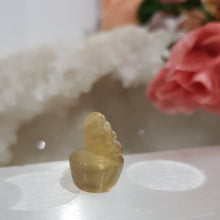 Load image into Gallery viewer, flowerpot fluorite crystal carving
