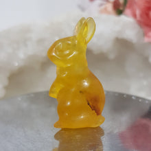 Load image into Gallery viewer, BUNNY RABBIT Fluorite Crystal Carving Stone 40mm 6 EASTER
