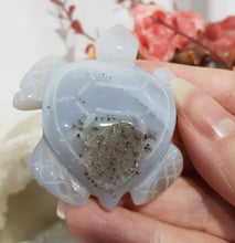 Load image into Gallery viewer, TURTLE Druzy Agate Crystal Carving Stone 50mm 4
