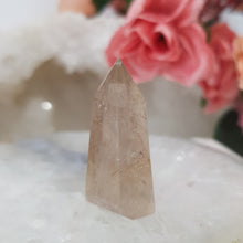 Load image into Gallery viewer, golden rutile in quartz point
