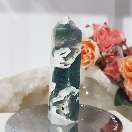 moss-agate-crystal-point-stone-tower