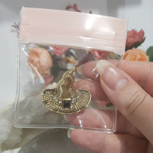 Load image into Gallery viewer, BROOCH WITCHES HAT gold metal 30mm CUTE FUN faux stone

