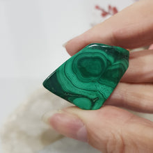 Load image into Gallery viewer, malachite crystal freeform stone 35mm 4
