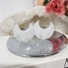Load image into Gallery viewer, MOON Car Clip QUARTZ Crystal Carving Stone 30mm
