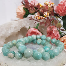 Load image into Gallery viewer, amazonite Crystal beaded bracelet
