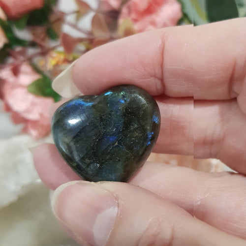Heart-Labradorite-Crystal-Carving-Stone-Moonlight-Crystals-Australia