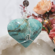 Load image into Gallery viewer, The-Heart-Of-Hope-Amazonite-Heart_Crystal_carving-Crystal-Energy-Enhancer-Suncatcher-Hanger-Ornament-Moonlight-Crystals-Australia
