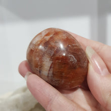 Load image into Gallery viewer, fire quartz palm stone
