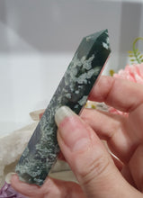 Load image into Gallery viewer, Moss Agate Crystal Tower Point Stone

INSPIRES GROUNDING AND CONNECTION TO EARTH

Lovely Moss Agate Crystal Point Tower. 
