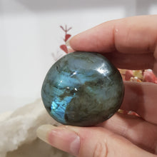 Load image into Gallery viewer, labradorite palm stone
