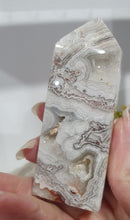 Load image into Gallery viewer, Mexican Agate Crystal Tower Point Stone 90mm

INSPIRES SELF CONFIDENCE AND JOY

Stunning Mexican Agate Crystal Point Tower. Gorgeous Druzy
