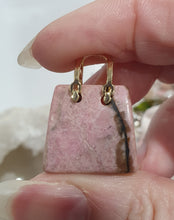Load image into Gallery viewer, Hand Bag Rhodonite Crystal Carving Stone

Inspires Compassion 

Cute Rhodonite Handbag Crystal Carving Stone. 
