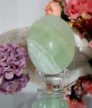 Load image into Gallery viewer, Gorgeous Titanium Aura Sphalerite Heart Crystal Carving Stone on plastic Stand. Aids in psychic energy, Uplifts and balances
